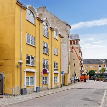 Perfekt Beliggenhed I Centrum *