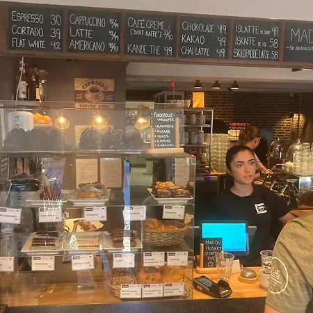 Perfekt Beliggenhed I Centrum