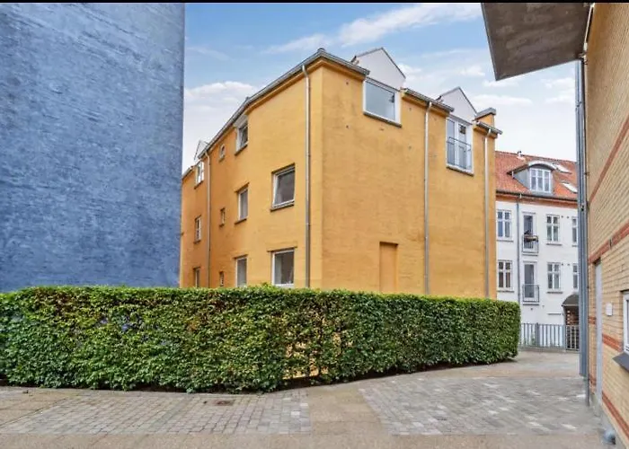 Daire Perfekt Beliggenhed I Centrum