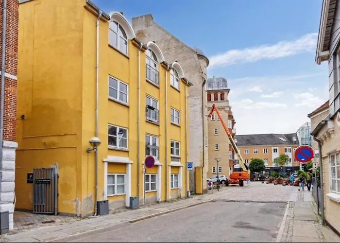 Perfekt Beliggenhed I Centrum *